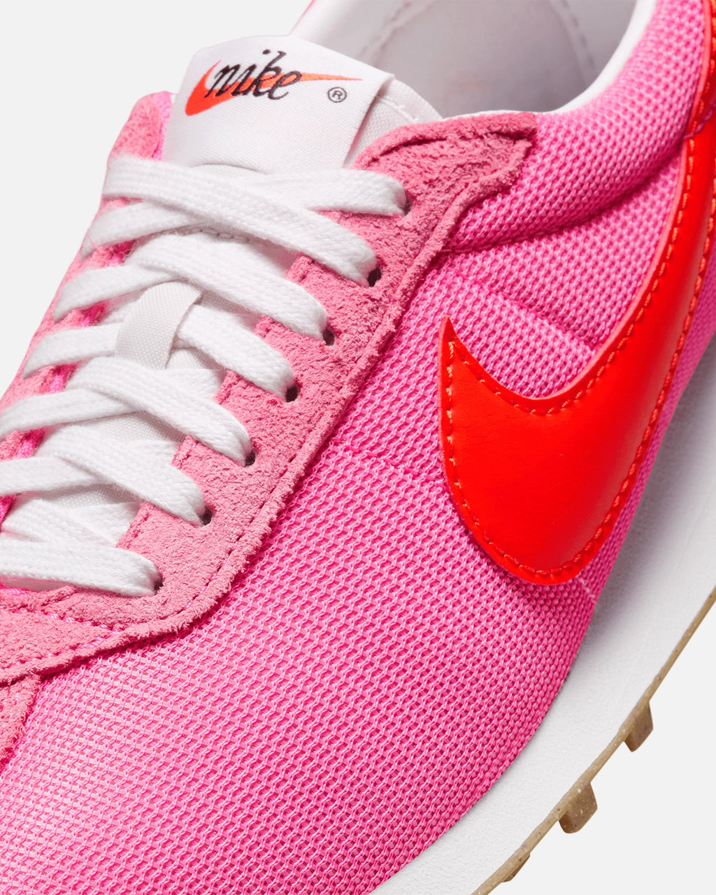 Nike Women's LD-1000 Pink