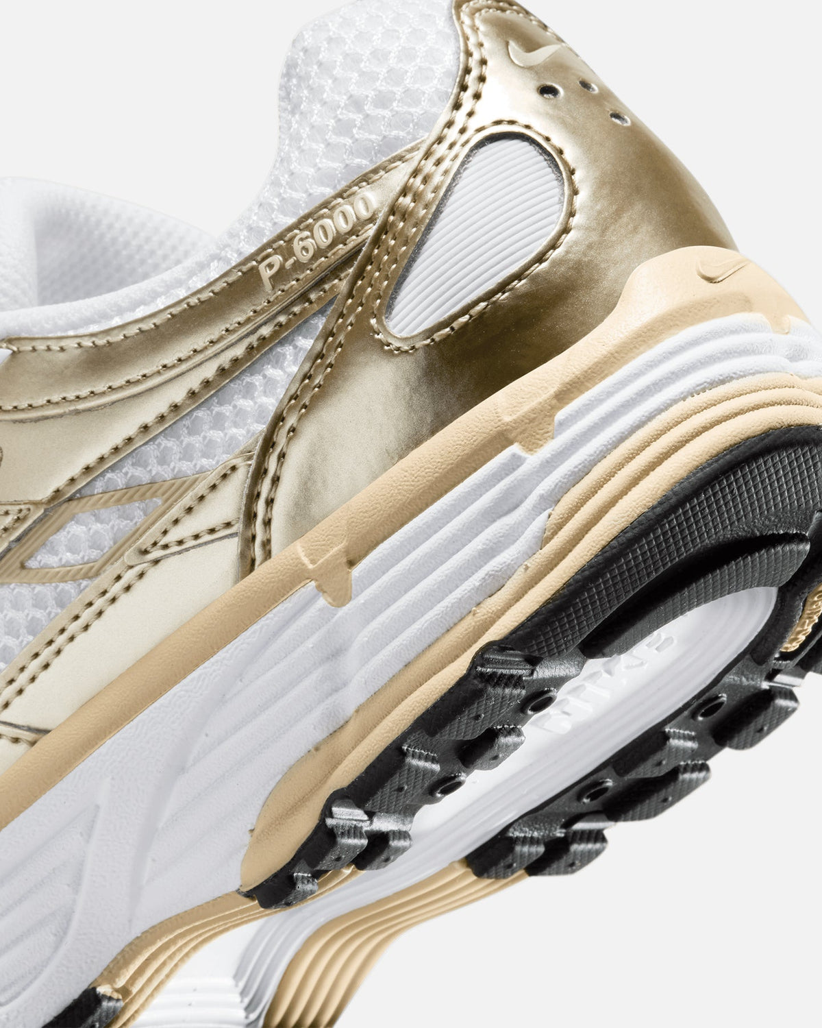 Nike Women's P-6000 White/Black