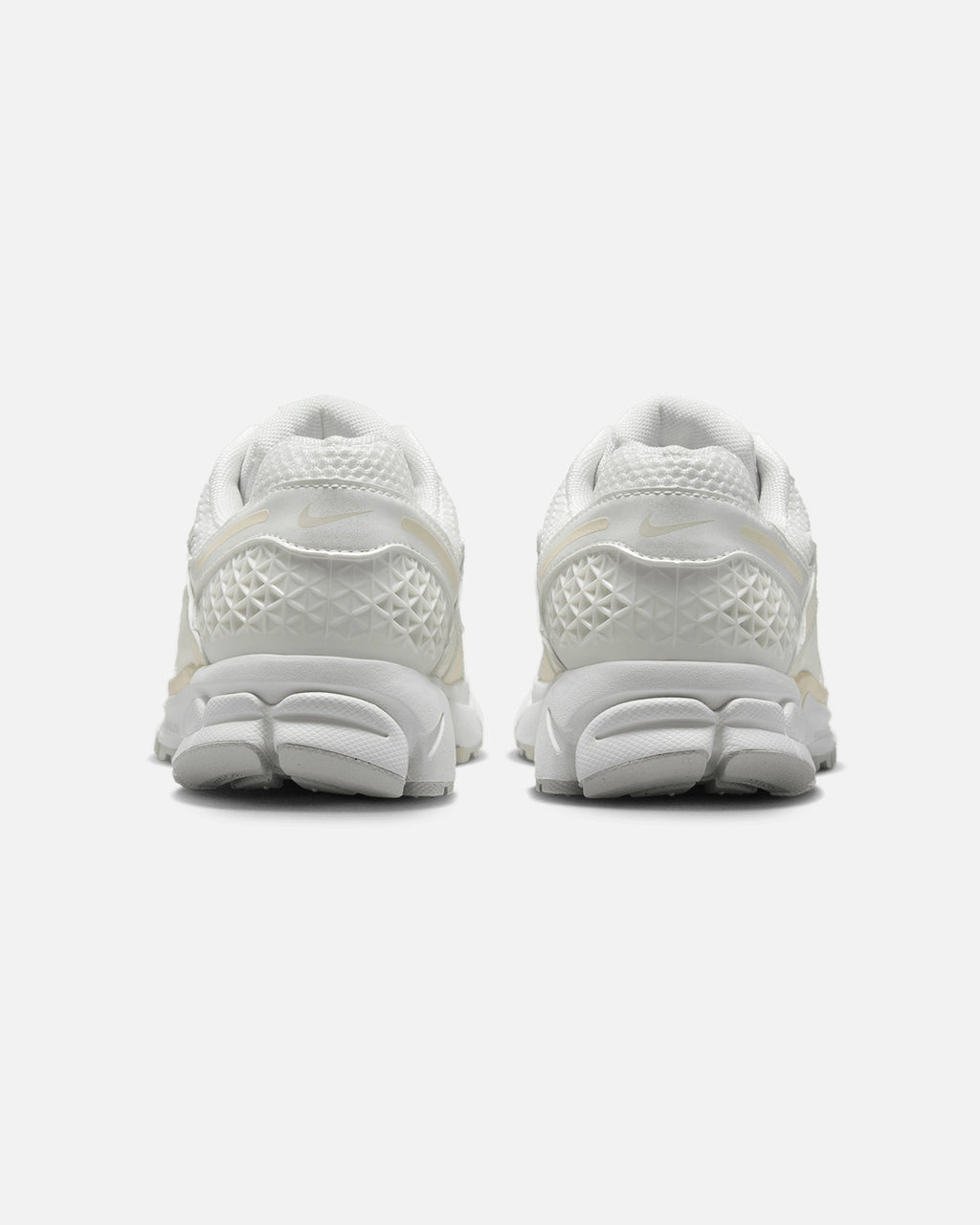 Nike Women's Zoom Vomero 5 Sail